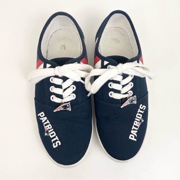 New England Patriots Sneakers Lace Up Shoes Women’s Size 8 - Picture 3 of 15